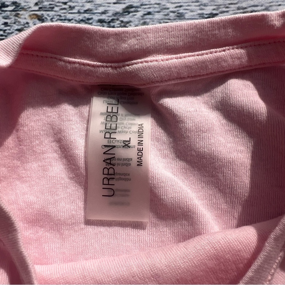 ✅ Urban Rebel Light Pink Sleeveless Women's Crop Tank Top EUC - Picture 4 of 6
